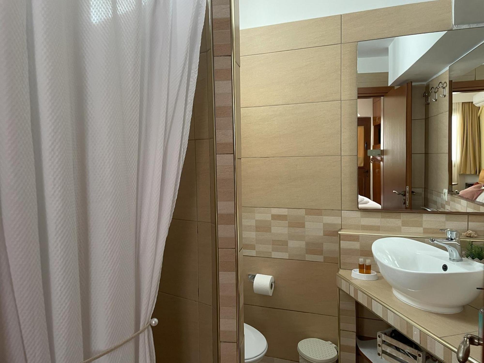 Nikelen Lindian Exclusive Apartments 린도스 외부 사진